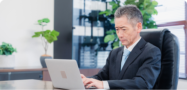 経営層のイメージ